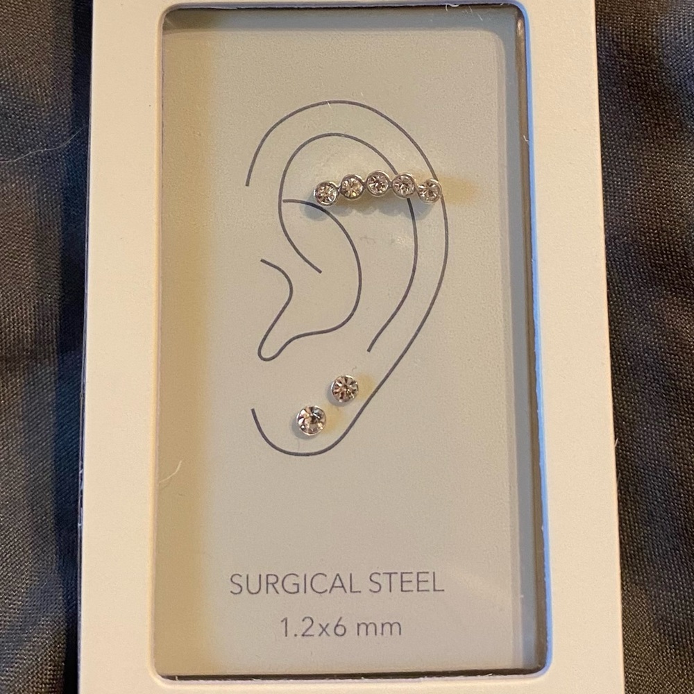 BRAND NEW IN BOX! 1 earring-pierced ears for upper ear & 2 small earrings